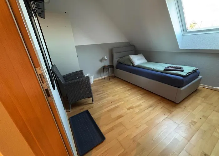 ゲストハウス Einzelzimmer-bad, Kuehlschrank-tv-15 Meine