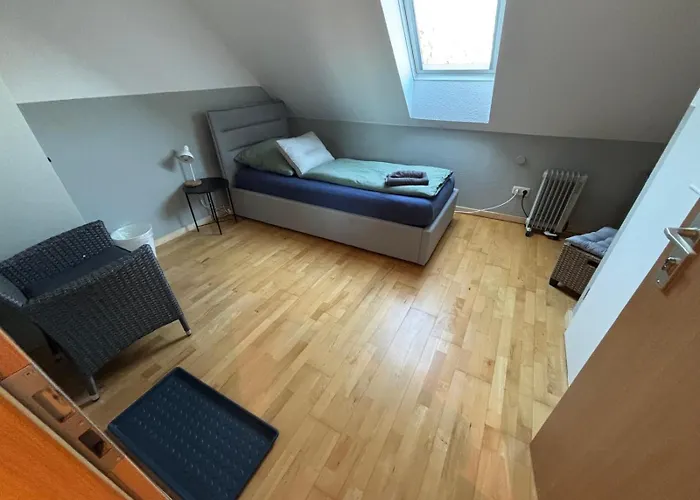 Einzelzimmer-bad, Kuehlschrank-tv-15 ゲストハウス 3*